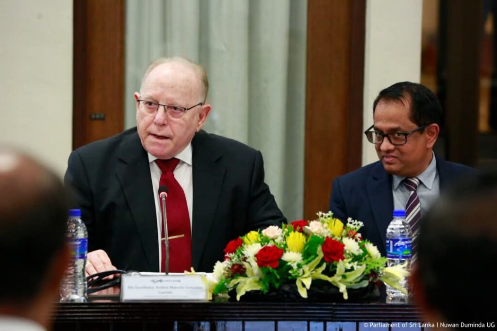 இலங்கை - கியூபா பாராளுமன்ற நட்புறவு சங்கத்தின் தலைவராக அமைச்சர் சுனில் குமார கமகே தெரிவு. 3 WhatsApp Image 2025 03 02 at 11.25.37 dd3b7fdc