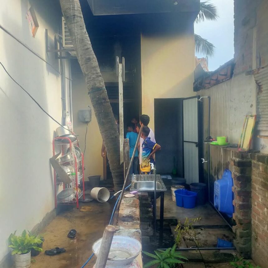 தீப்பற்றிய வீடு