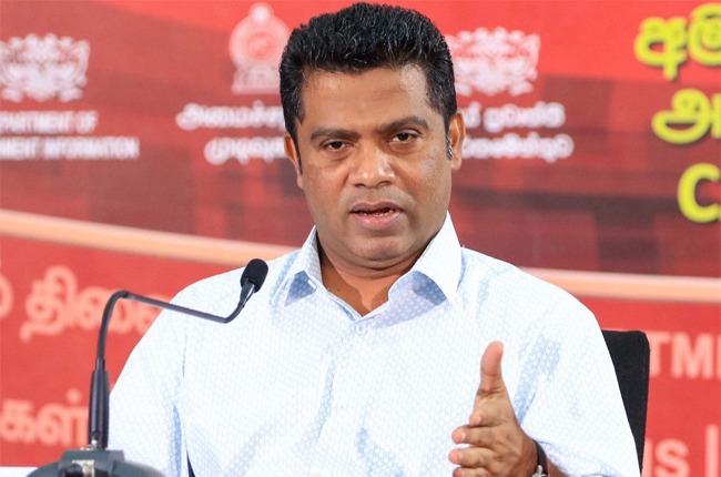 அமைச்சர்