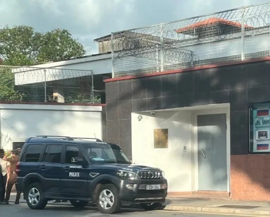 அச்சுறுத்தல்