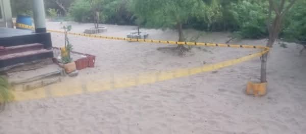 துப்பாக்கி சூட்டு காயங்களுடன் சடலமாக மீட்கப்பட்ட கடற்படை அதிகாரி 1 NavyOfficerKilled