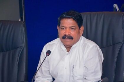 சந்திரசேகரன்