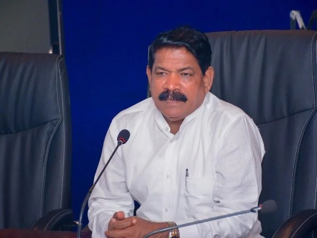 இந்தியாவில் உள்ள இலங்கை அகதிகளை சட்டரீதியாக நாட்டிற்கு அழைத்துவர நடவடிக்கை - அமைச்சர் சந்திரசேகரன் 1 சந்திரசேகரன்